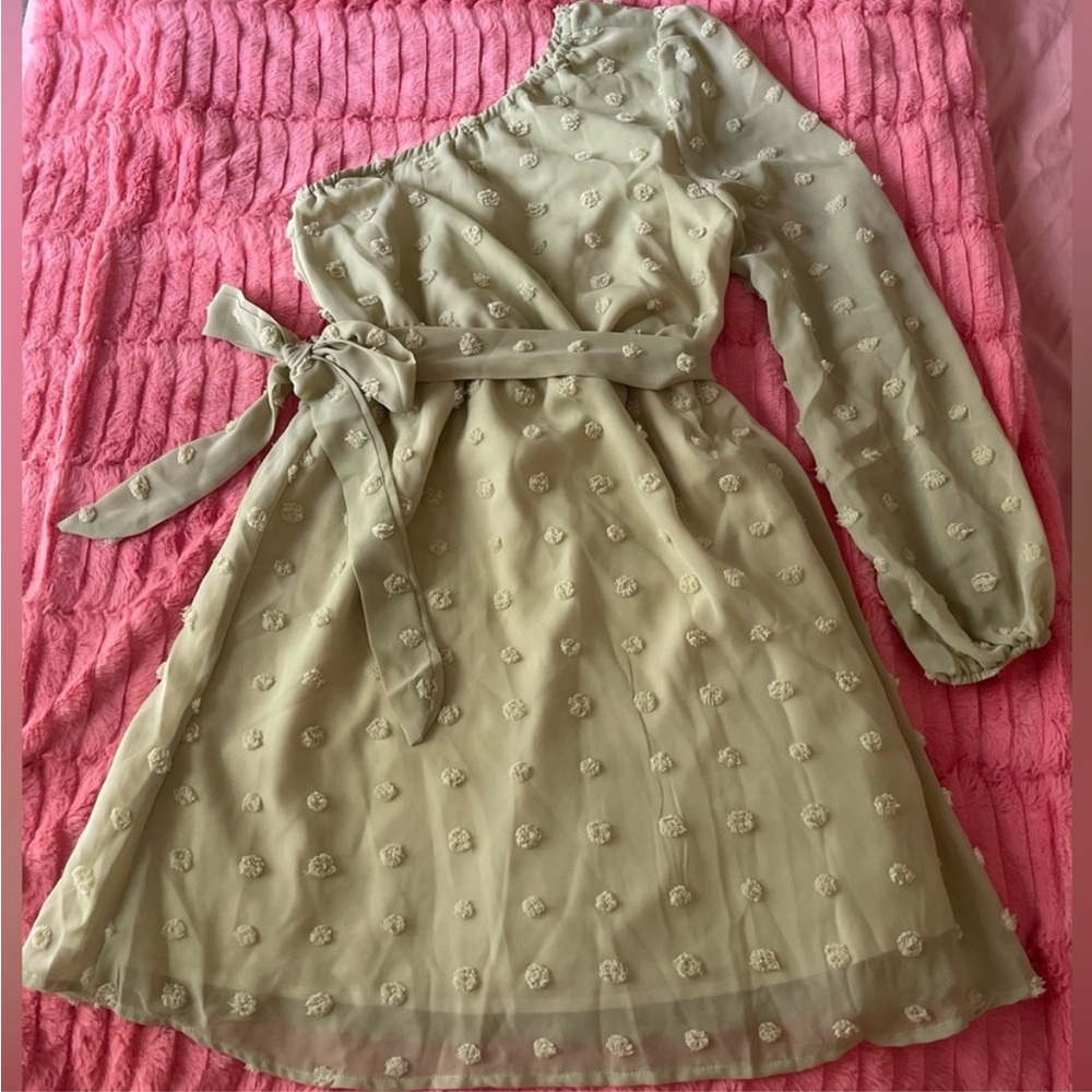 Girls Green One-Shoulder Textured Dress with Waist Tie